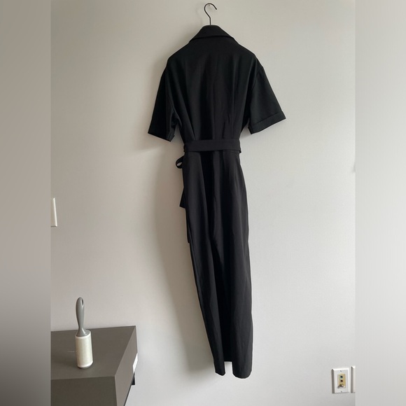 Jumpsuit with spread collar - Picture 2 of 2